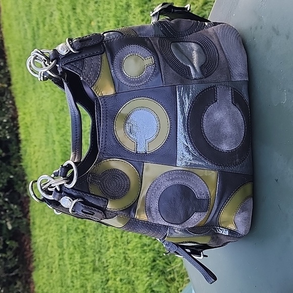 COACH Madison Maggie Mia Inlaid C's Leather & Suede patchwork Hobo Shoulder Bag - Picture 1 of 15
